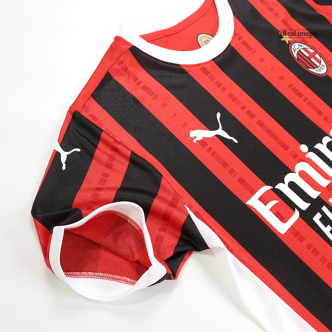 Player Version GIMENEZ #7 AC Milan Home Soccer Jersey 2024/25 Top Soccer Jerseys Store