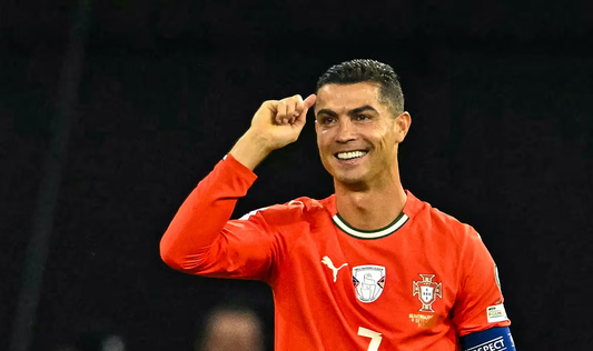 Cristiano Ronaldo dorovnává rekord, Haaland září: nezapomenutelný večer kvalifikace na FIFA 26