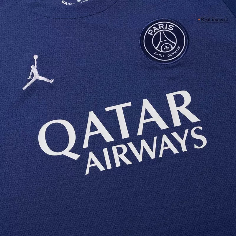 Souprava čtvrtého venkovního fotbalového dresu PSG (dres + šortky) 2024/25
